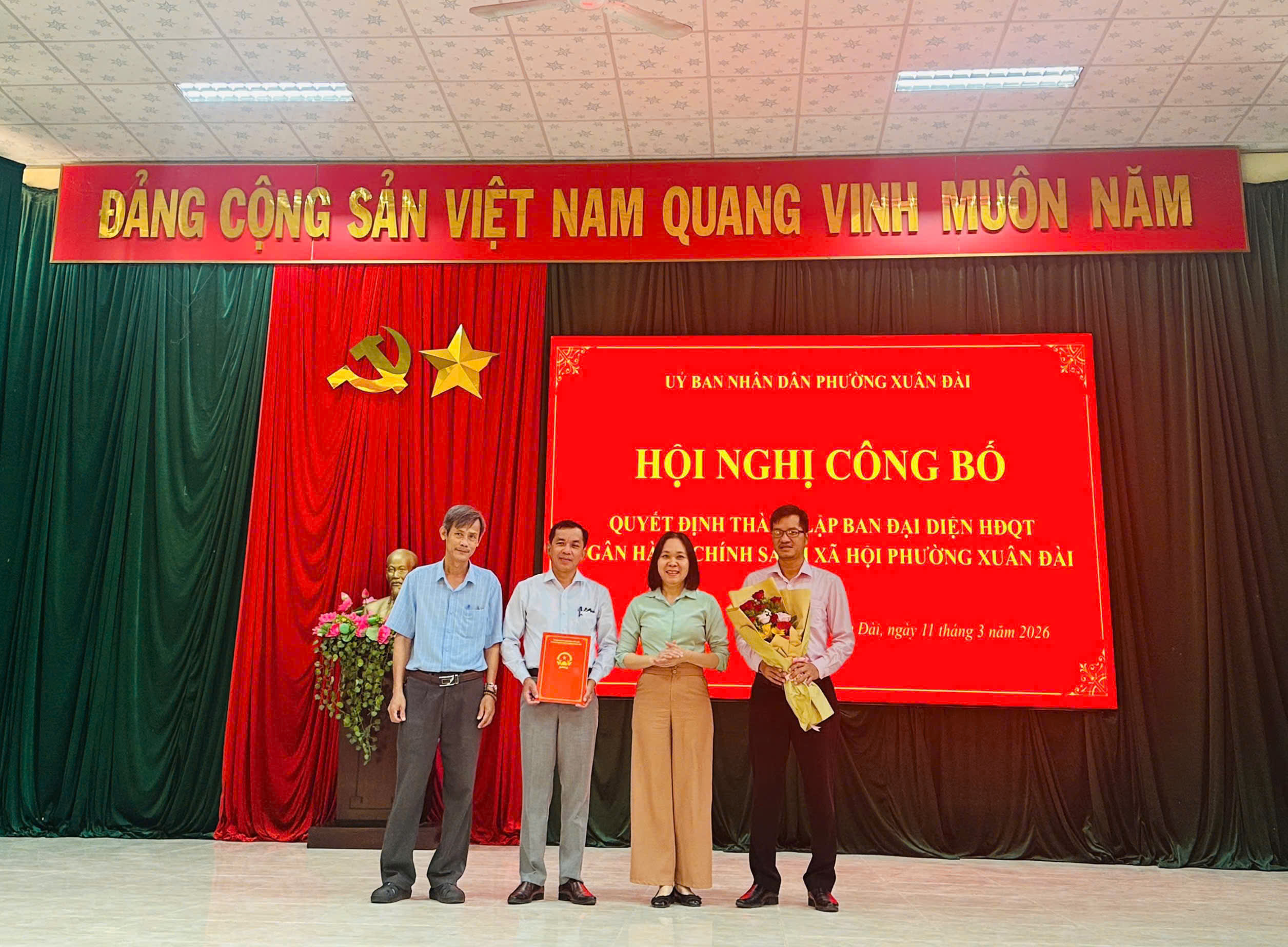 Phường Xuân Đài công bố quyết định thành lập ban đại diện HĐQT Ngân hàng Chính sách xã hội phường